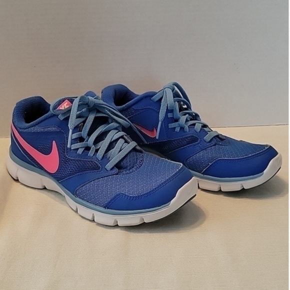 Nike Flex Experience RN3 women's size‎ 6 sneakers - Picture 1 of 6